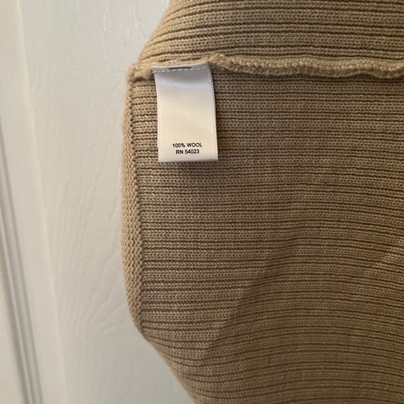 Banana Republic fitted wool tan sweater dress - Picture 3 of 6